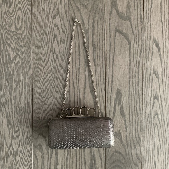 Beautiful Clutch Expressions NYC💕 - Picture 5 of 5